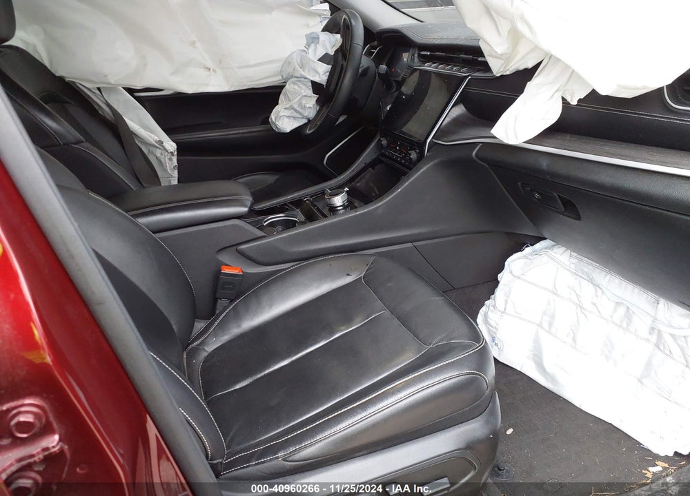 2021 JEEP GRAND CHEROKEE L LIMITED 4X4 VIN: 1C4RJKBG4M8133653
