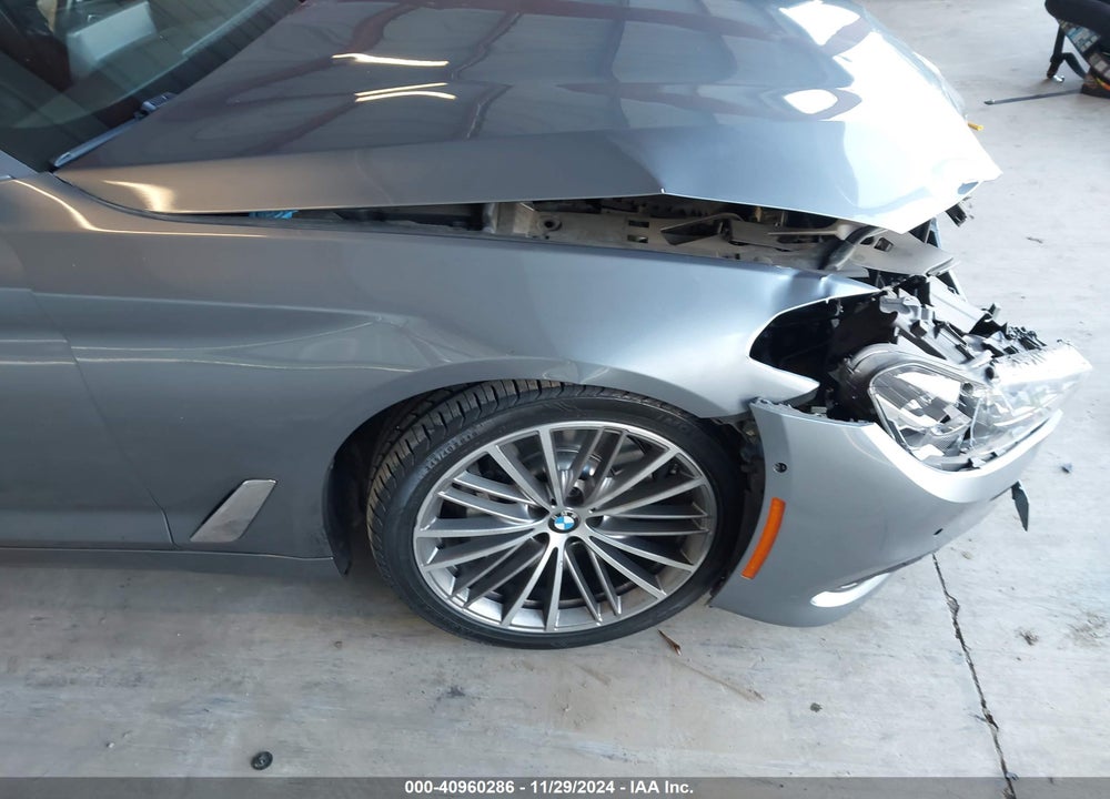 2019 BMW 530I VIN: WBAJA5C57KWW28320
