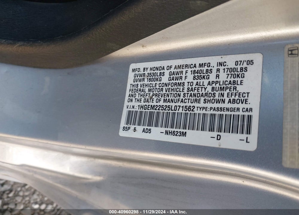 2005 HONDA CIVIC LX VIN: 1HGEM22525L071562