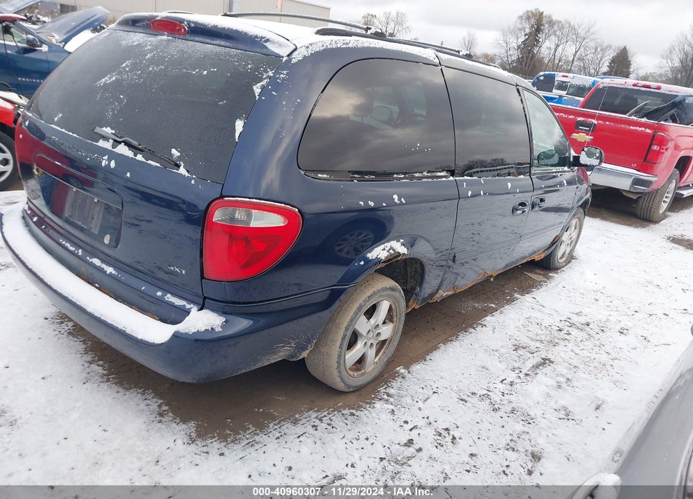 2006 DODGE GRAND CARAVAN SXT VIN: 2D4GP44L16R700584