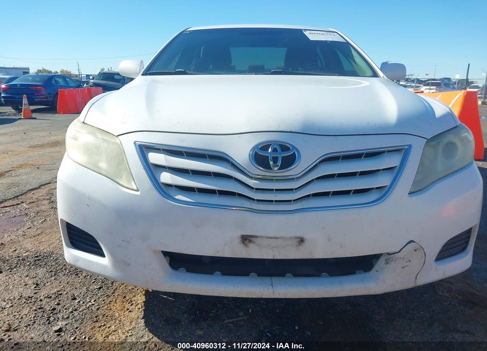 2011 TOYOTA CAMRY LE VIN: 4T1BF3EK0BU598097