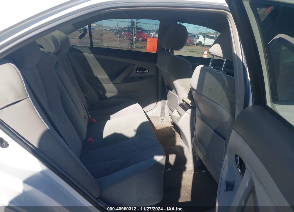 2011 TOYOTA CAMRY LE VIN: 4T1BF3EK0BU598097