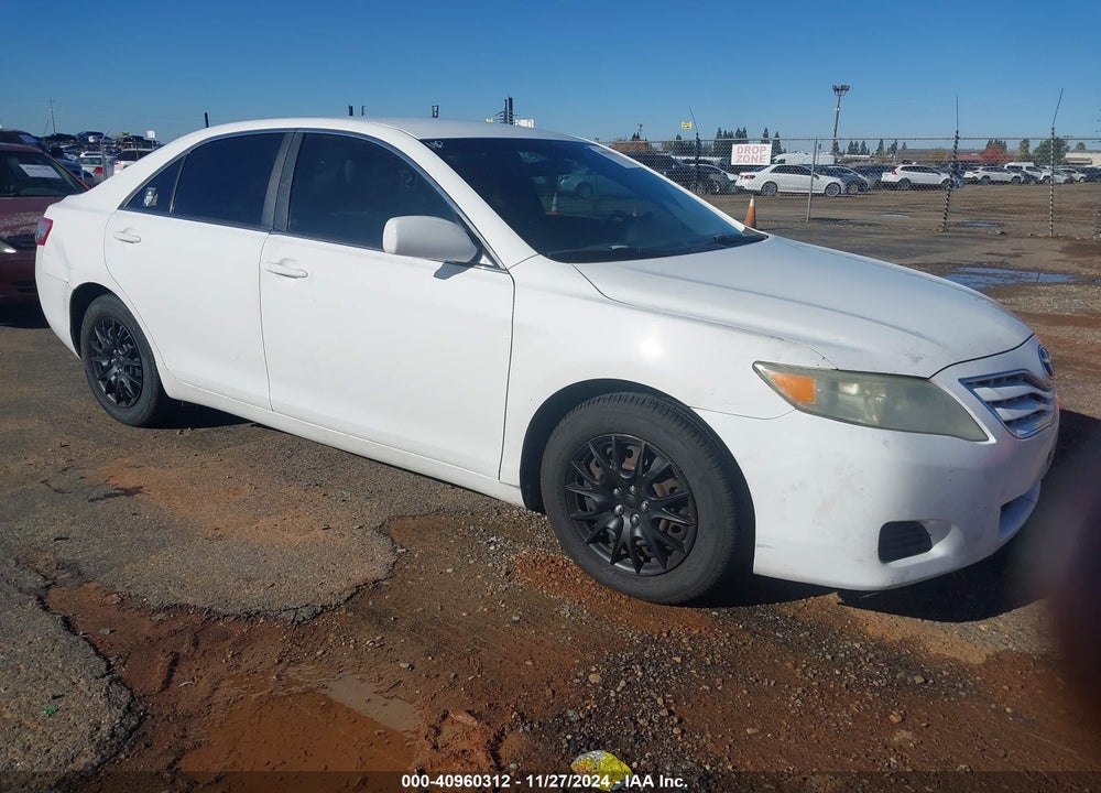 2011 TOYOTA CAMRY LE VIN: 4T1BF3EK0BU598097