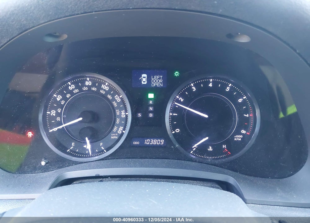 2011 LEXUS IS 250C VIN: JTHFF2C20B2519878