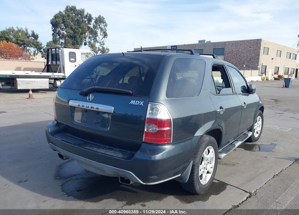 2005 ACURA MDX VIN: 2HNYD18995H518900