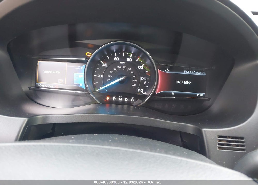 2019 FORD EXPLORER XLT VIN: 1FM5K8D85KGA50056