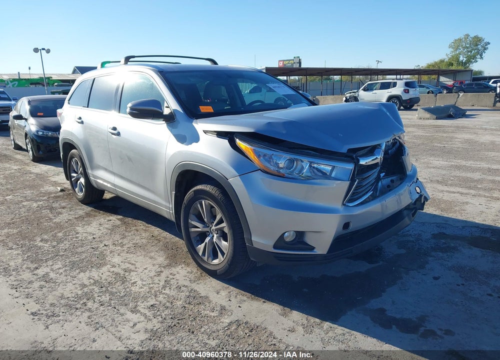 2015 TOYOTA HIGHLANDER XLE V6 VIN: 5TDJKRFH5FS203441