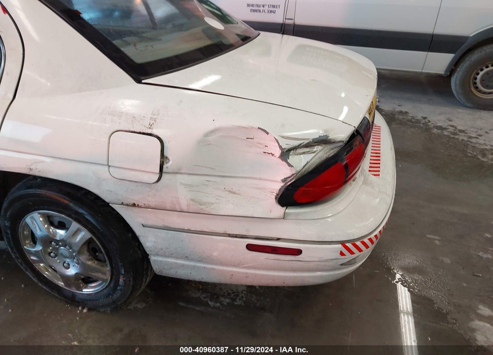 2000 CHEVROLET LUMINA VIN: 2G1WL52J0Y1185387
