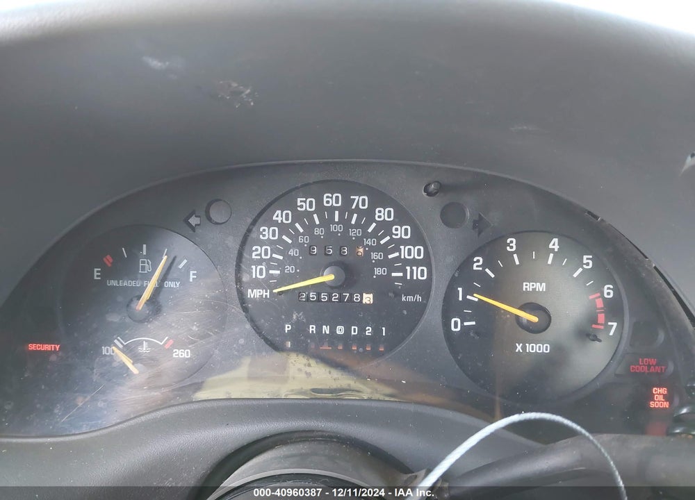 2000 CHEVROLET LUMINA VIN: 2G1WL52J0Y1185387