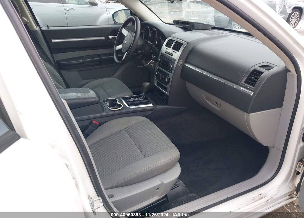 2010 DODGE CHARGER SXT VIN: 2B3CA3CV4AH187681