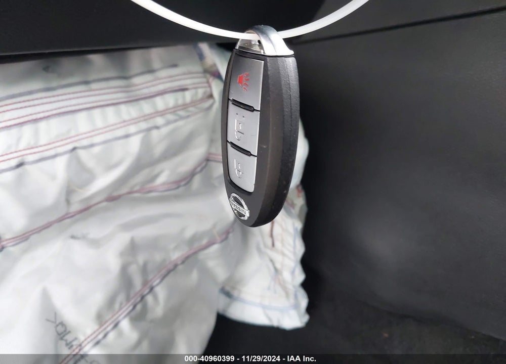 2018 NISSAN KICKS SV VIN: 3N1CP5CU5JL546532