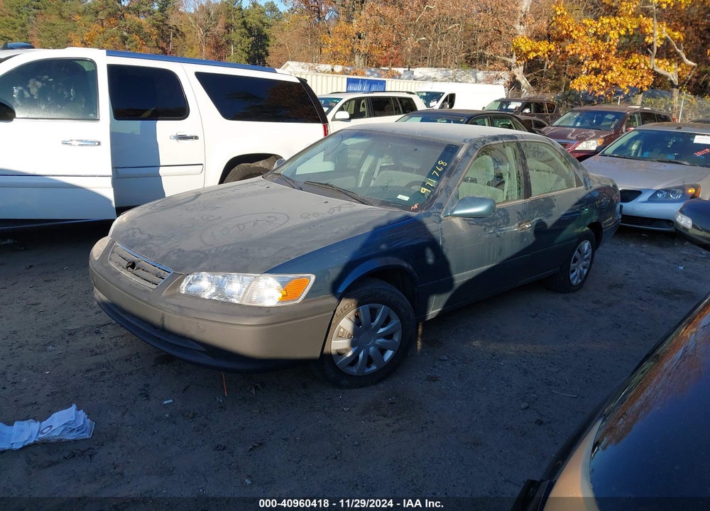 2001 TOYOTA CAMRY LE V6 VIN: 4T1BF22K61U971768