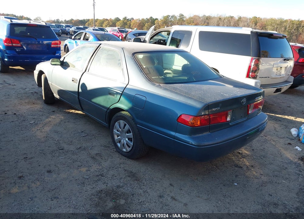 2001 TOYOTA CAMRY LE V6 VIN: 4T1BF22K61U971768