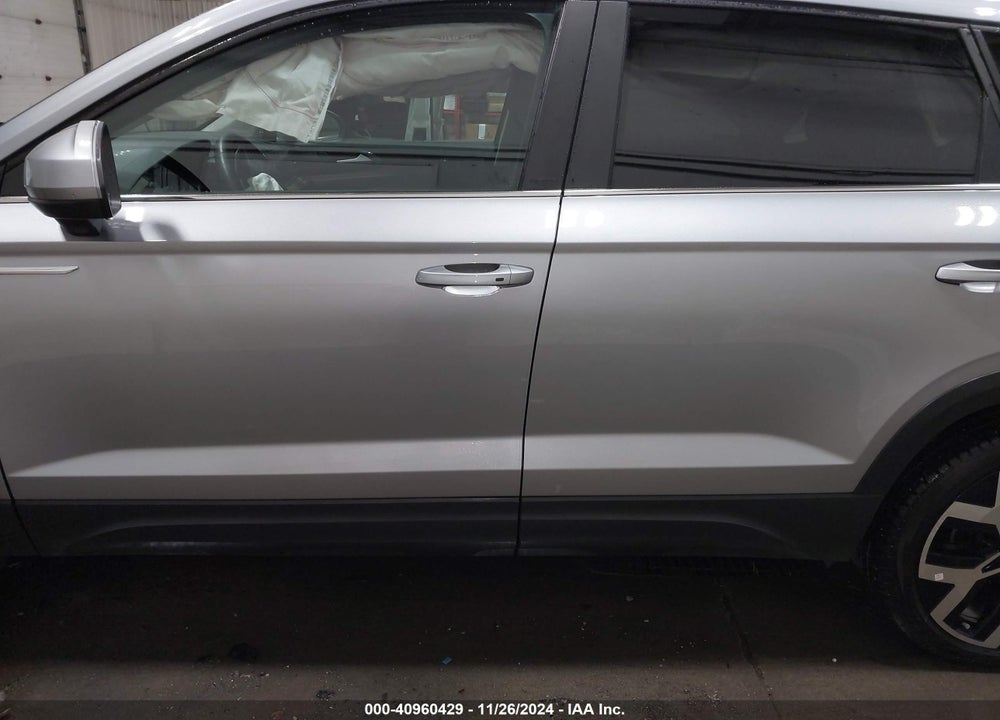 2023 VOLKSWAGEN TAOS 1.5T SEL VIN: 3VV2X7B23PM303892