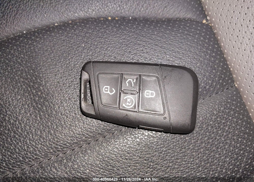 2023 VOLKSWAGEN TAOS 1.5T SEL VIN: 3VV2X7B23PM303892