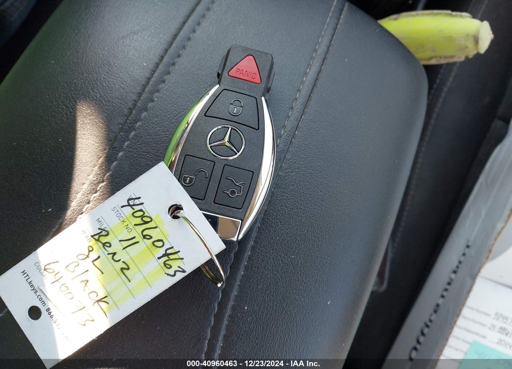 2011 MERCEDES-BENZ GL 450 4MATIC VIN: 4JGBF7BE1BA640073
