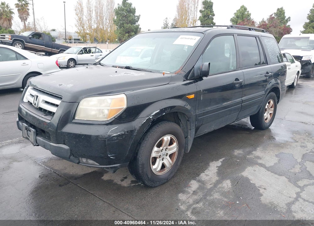 2007 HONDA PILOT LX VIN: 5FNYF28127B040876