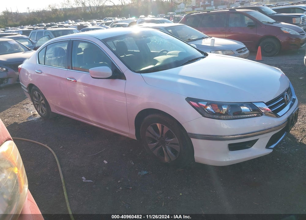 2015 HONDA ACCORD LX VIN: 1HGCR2F39FA135319
