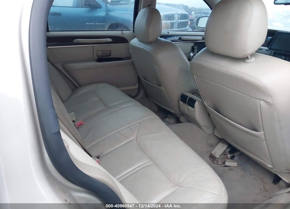 2006 LINCOLN TOWN CAR SIGNATURE LIMITED VIN: 1LNHM82V06Y614311