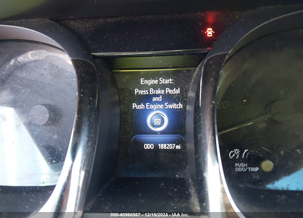 2013 TOYOTA AVALON XLE PREMIUM VIN: 4T1BK1EB1DU042660