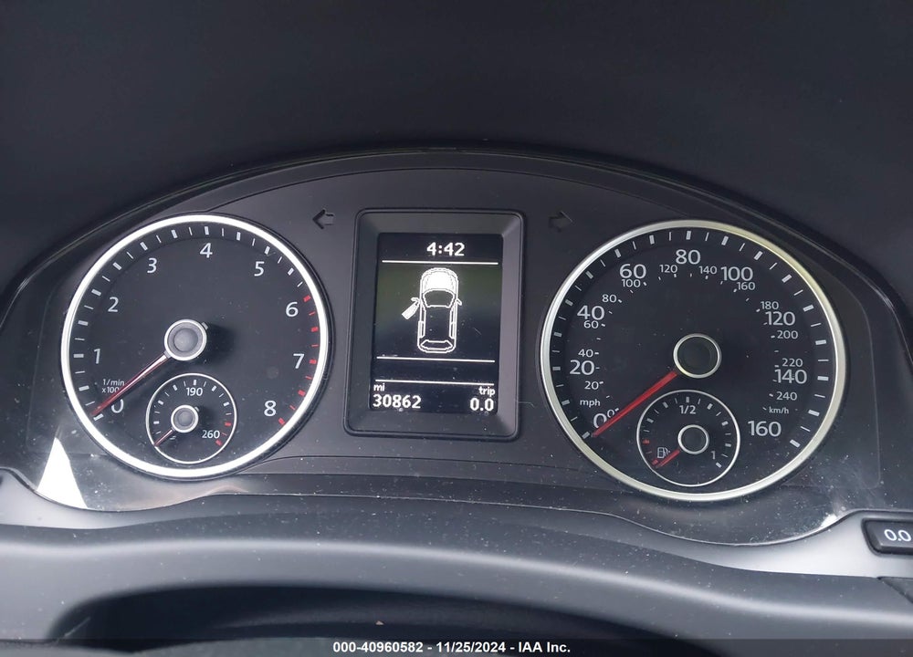 2018 VOLKSWAGEN TIGUAN LIMITED 2.0T VIN: WVGBV7AX4JK005668