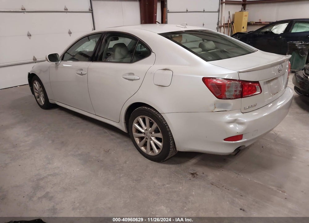 2009 LEXUS IS 250 VIN: JTHCK262992028763