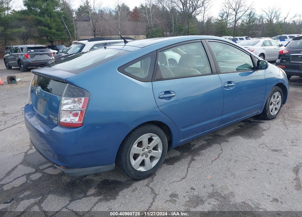 2005 TOYOTA PRIUS VIN: JTDKB20U053066779
