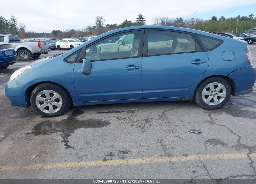2005 TOYOTA PRIUS VIN: JTDKB20U053066779