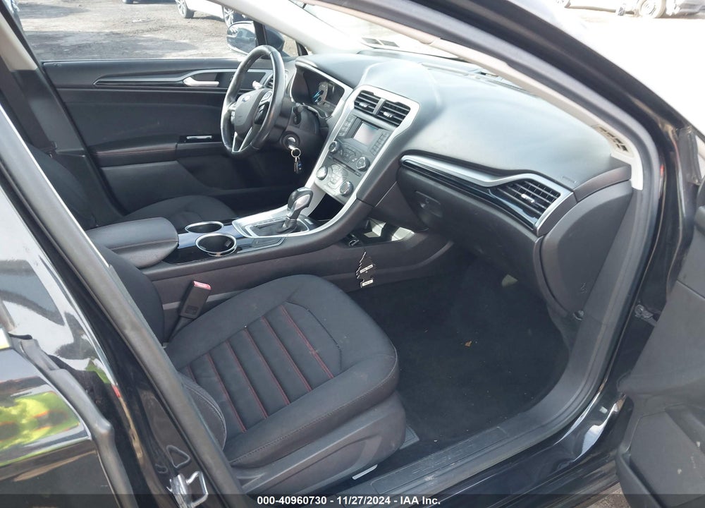 2013 FORD FUSION SE VIN: 3FA6P0HR3DR160619