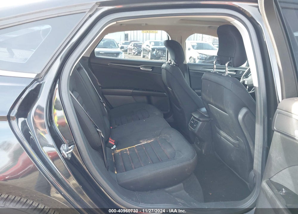 2013 FORD FUSION SE VIN: 3FA6P0HR3DR160619