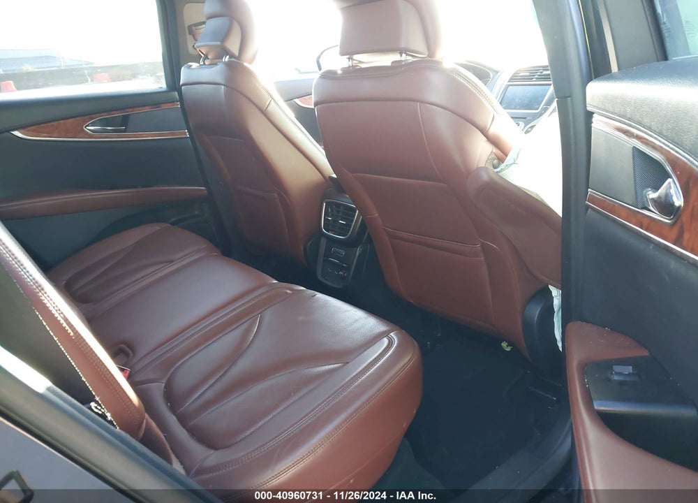 2016 LINCOLN MKX RESERVE VIN: 2LMTJ8LR3GBL39055