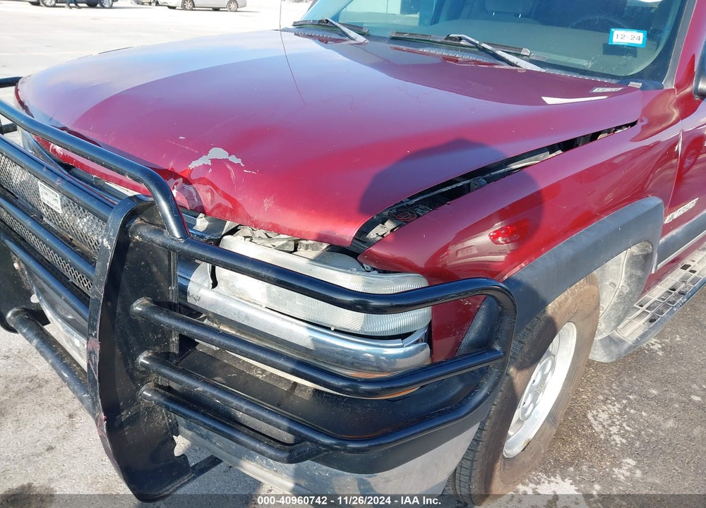 2003 CHEVROLET TAHOE LS VIN: 1GNEC13V93R174957