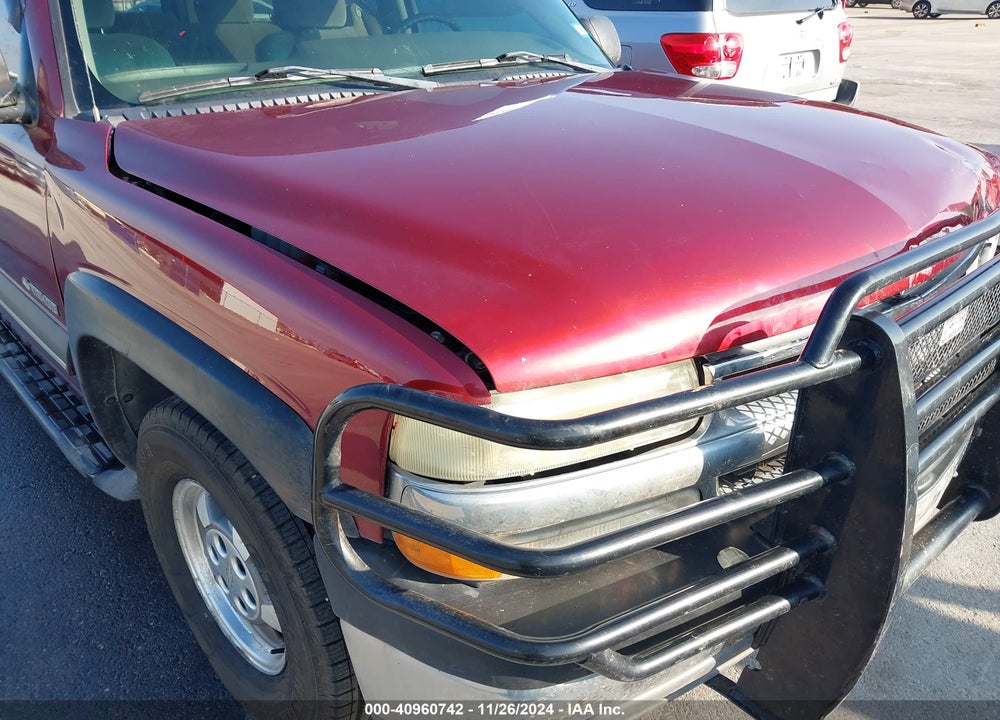 2003 CHEVROLET TAHOE LS VIN: 1GNEC13V93R174957