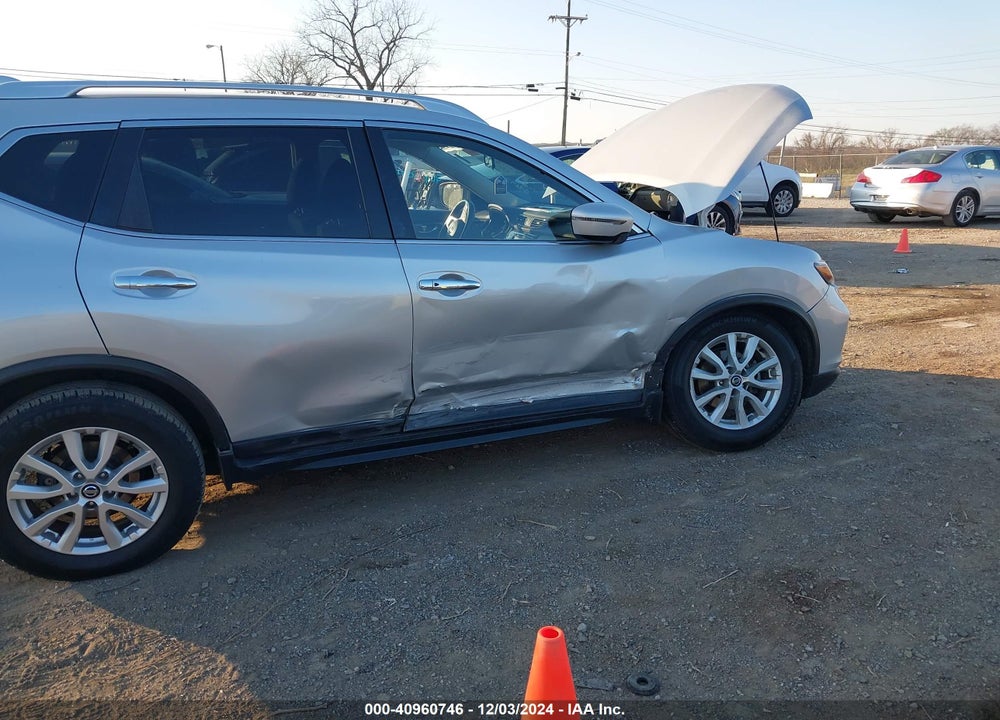 2018 NISSAN ROGUE SV VIN: JN8AT2MV0JW346937