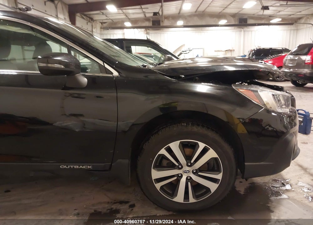 2018 SUBARU OUTBACK 2.5I LIMITED VIN: 4S4BSAKC5J3374793