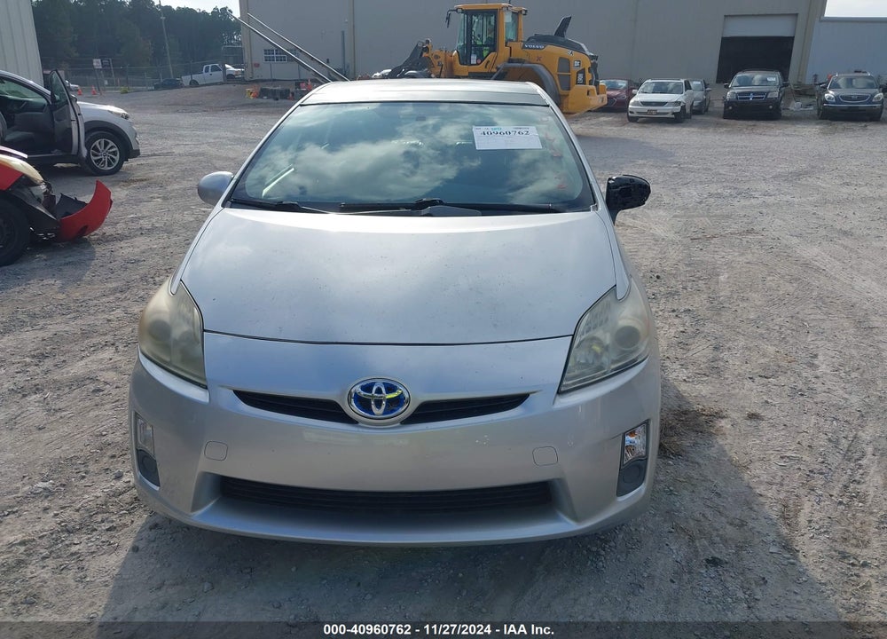 2011 TOYOTA PRIUS THREE VIN: JTDKN3DU3B1335338