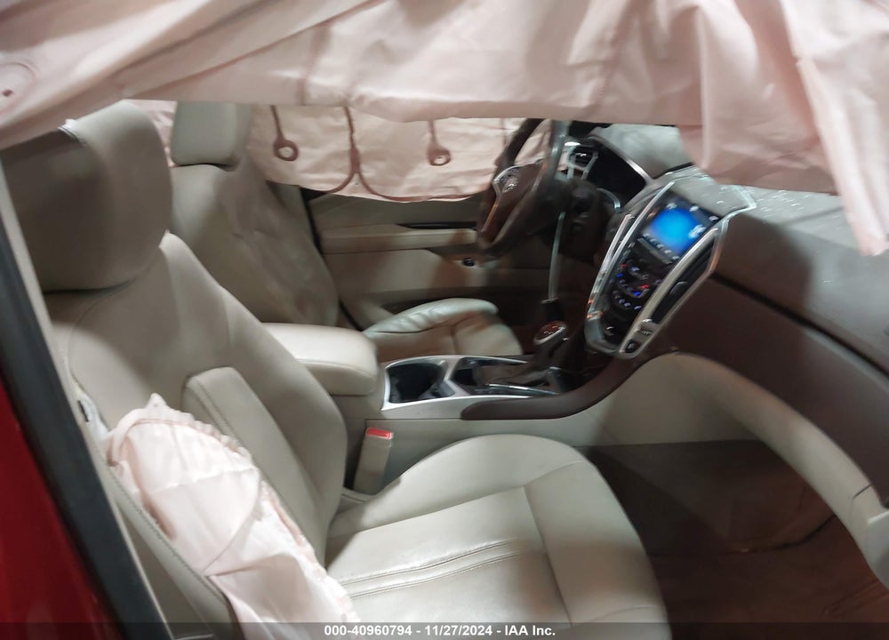 2013 CADILLAC SRX PERFORMANCE COLLECTION VIN: 3GYFNDE31DS514034