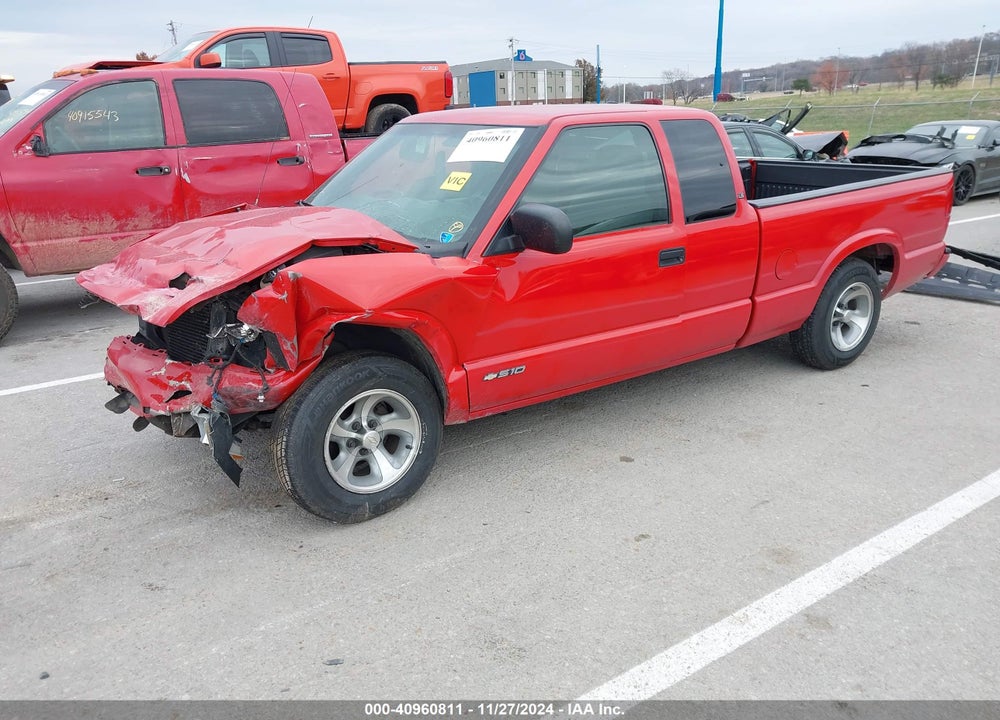 2002 CHEVROLET S-10 LS VIN: 1GCCS19W028231361