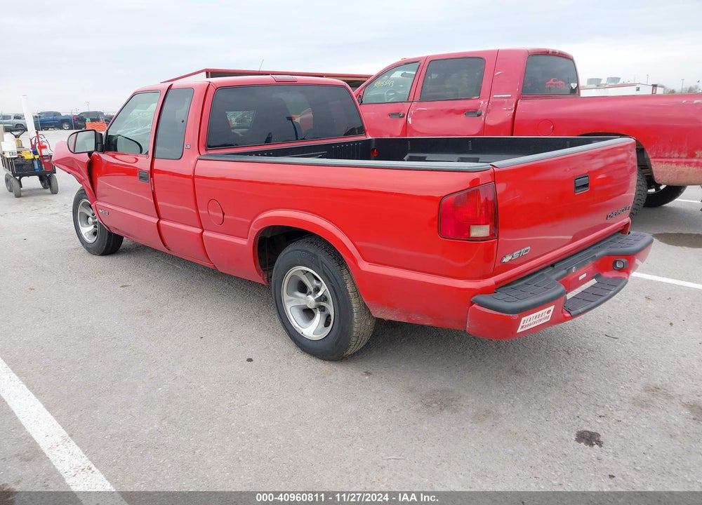 2002 CHEVROLET S-10 LS VIN: 1GCCS19W028231361
