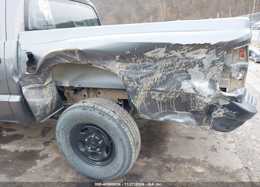 2006 DODGE DAKOTA ST VIN: 1D7HW28K96S698923