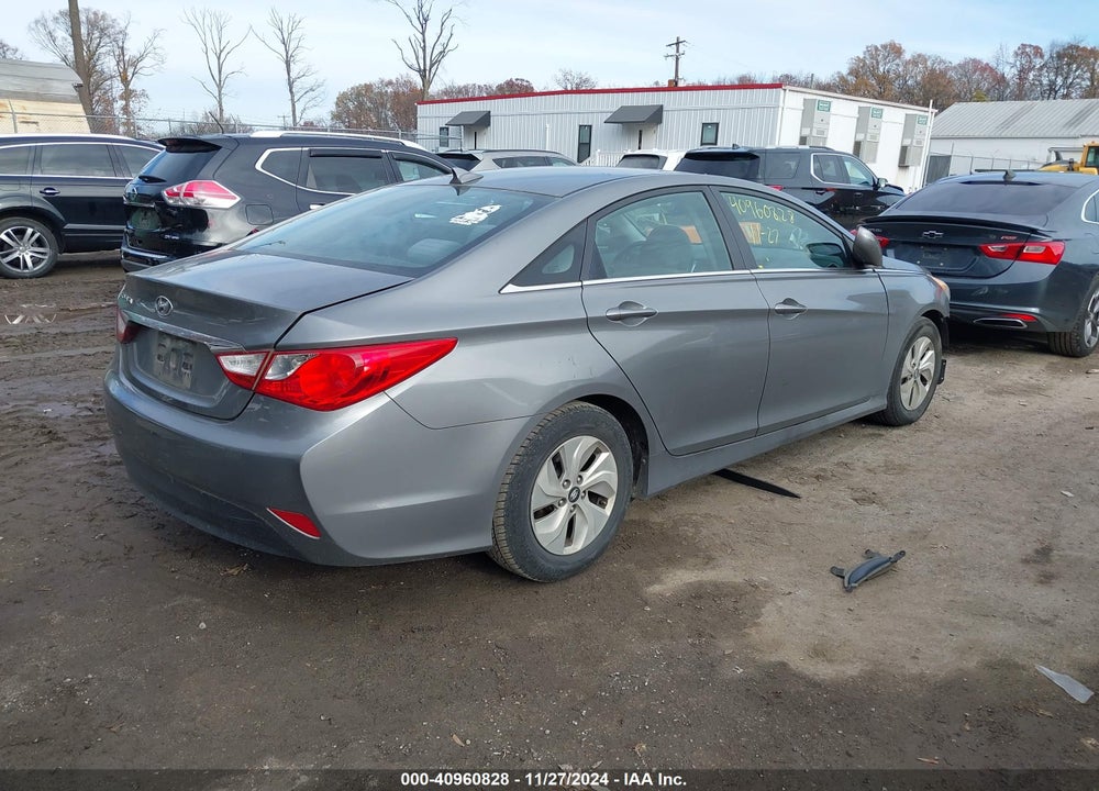 2014 HYUNDAI SONATA VIN: 5NPEB4AC7EH816553
