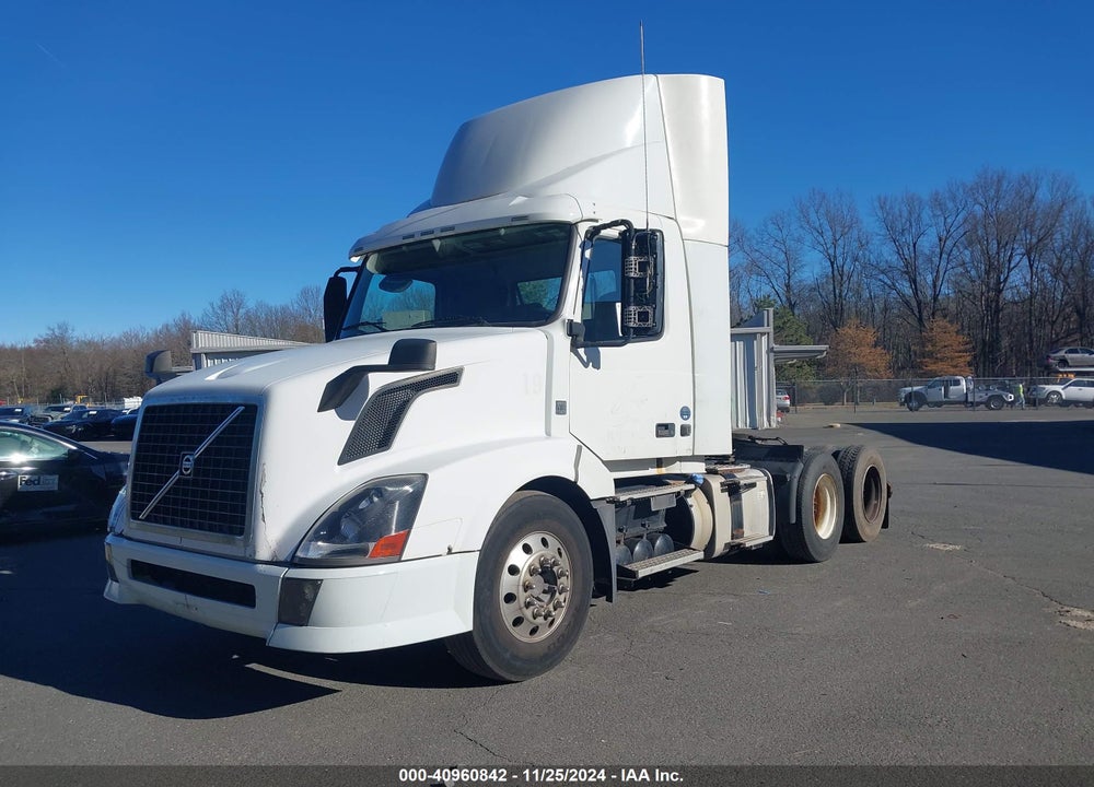 2014 VOLVO VN VNL VIN: 4V4NC9EH8EN171416