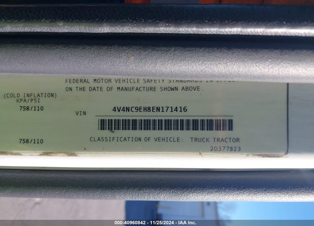 2014 VOLVO VN VNL VIN: 4V4NC9EH8EN171416