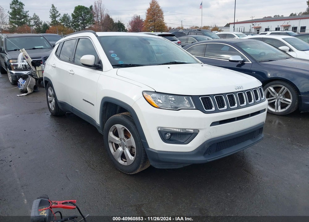 2018 JEEP COMPASS LATITUDE FWD VIN: 3C4NJCBB3JT165404