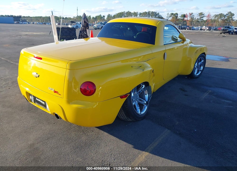2003 CHEVROLET SSR LS VIN: 1GCES14P93B100801