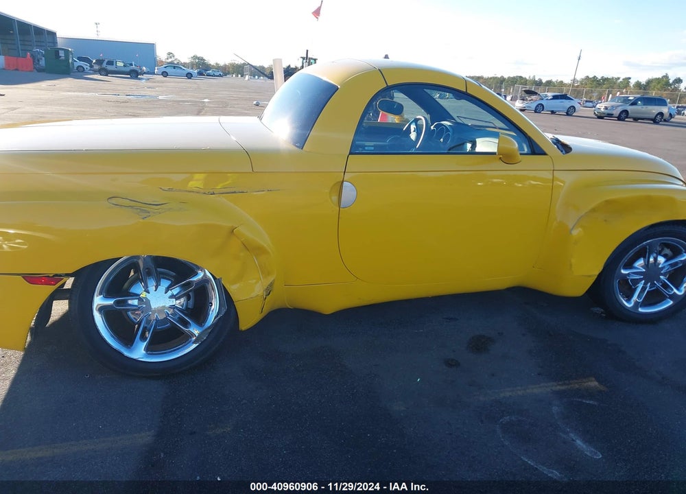 2003 CHEVROLET SSR LS VIN: 1GCES14P93B100801