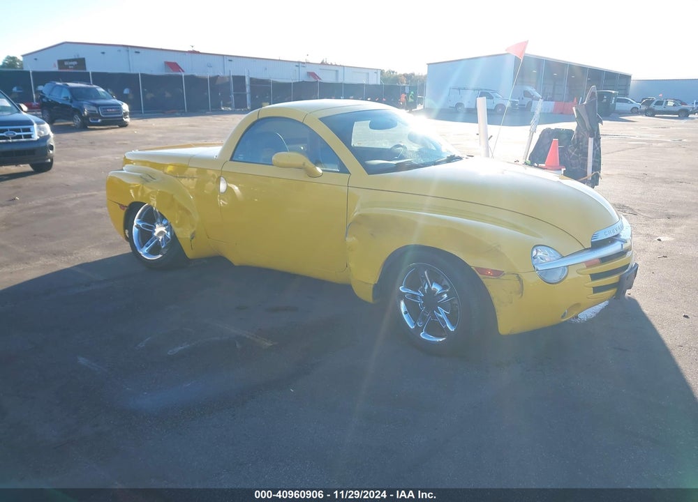 2003 CHEVROLET SSR LS VIN: 1GCES14P93B100801