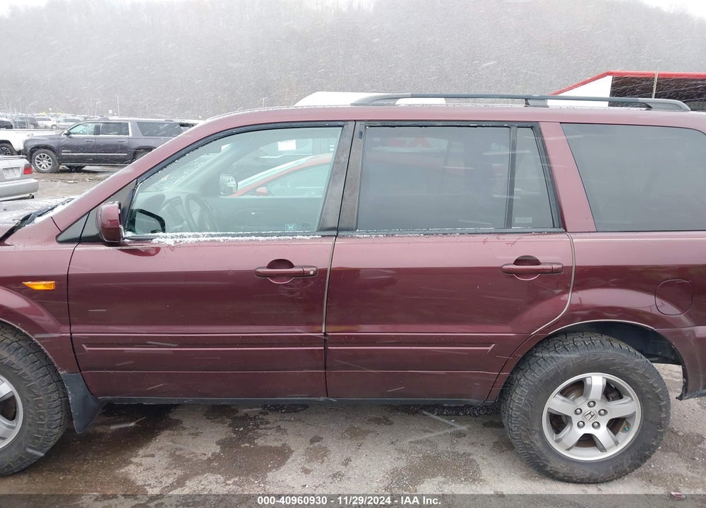 2007 HONDA PILOT EX-L VIN: 5FNYF187X7B003234