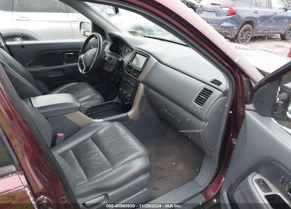 2007 HONDA PILOT EX-L VIN: 5FNYF187X7B003234