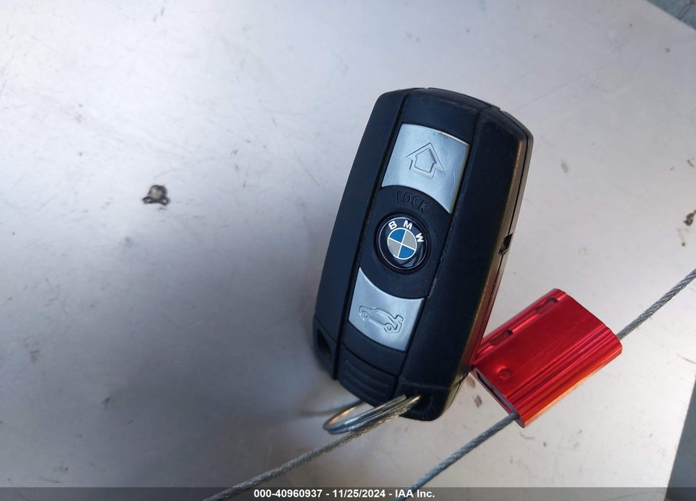 2008 BMW 128I VIN: WBAUL73538VE88089